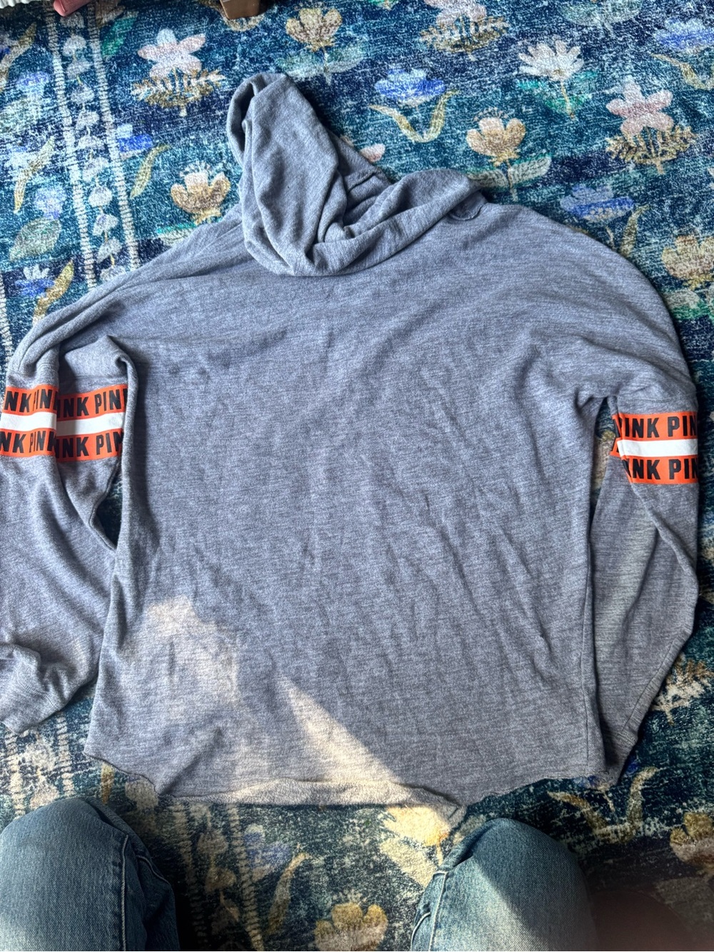 PINK by Victoria's Secret 'We Are Giants' Gray Hoodie SF Giants Baseball MLB - Picture 7 of 9
